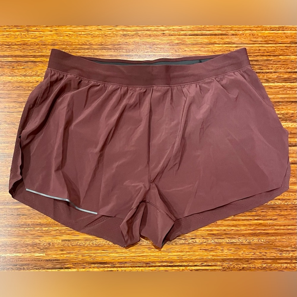 lululemon athletica Men's Athletic Shorts in Burgundy